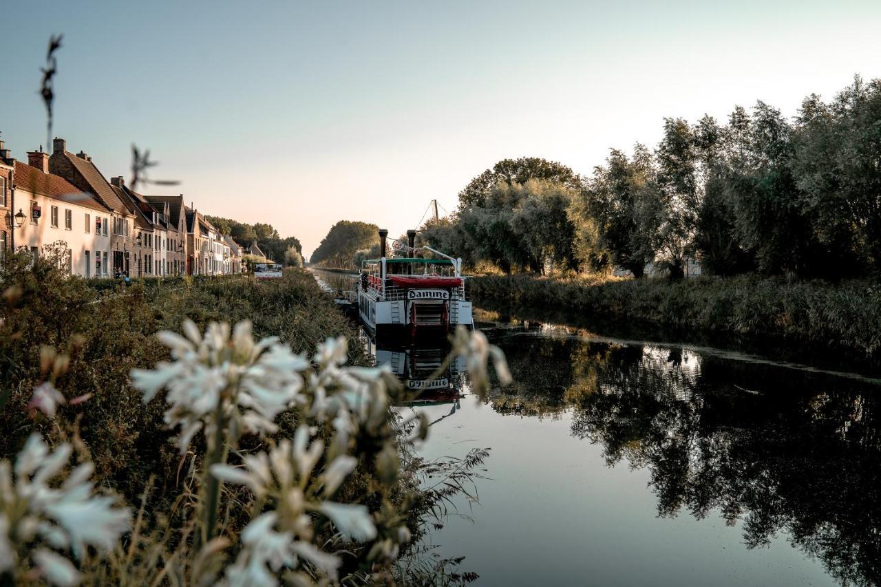 La Damme Villa Bagian luar foto
